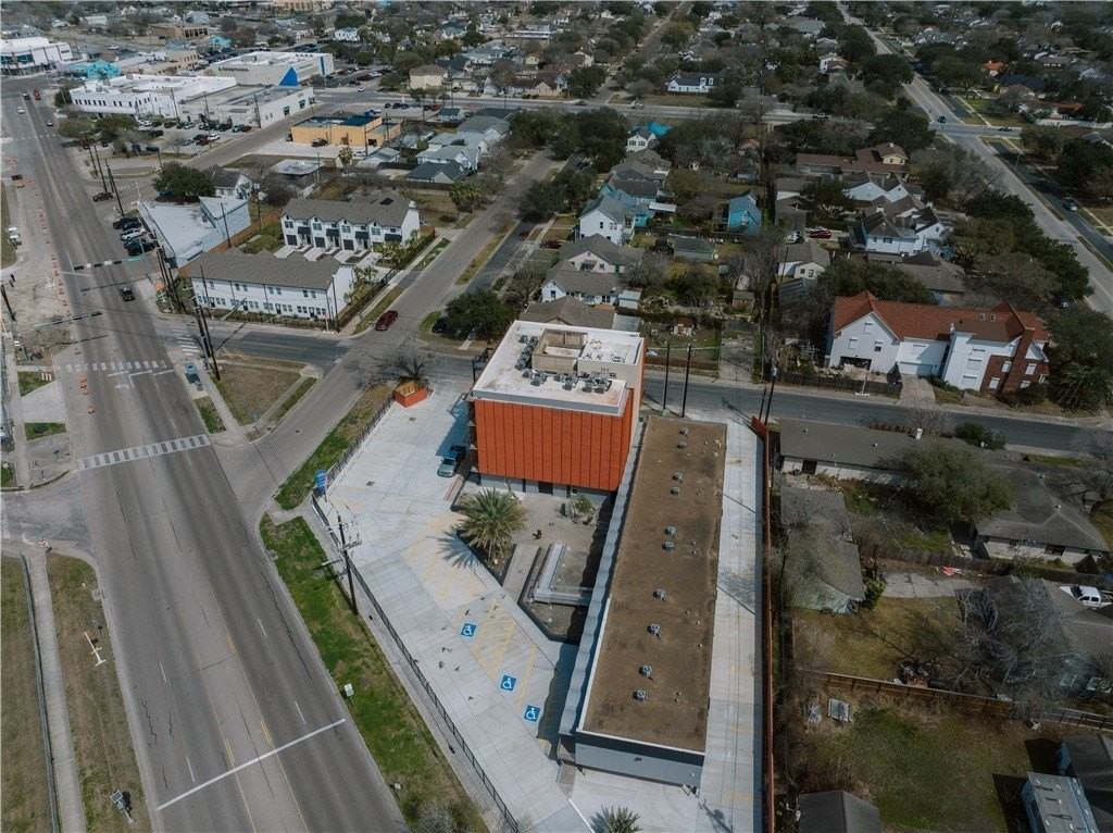 1801 South Staples Street - Photo 3 of 16