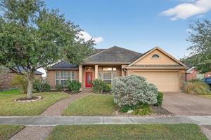 featured image of 7521 Cannes Dr