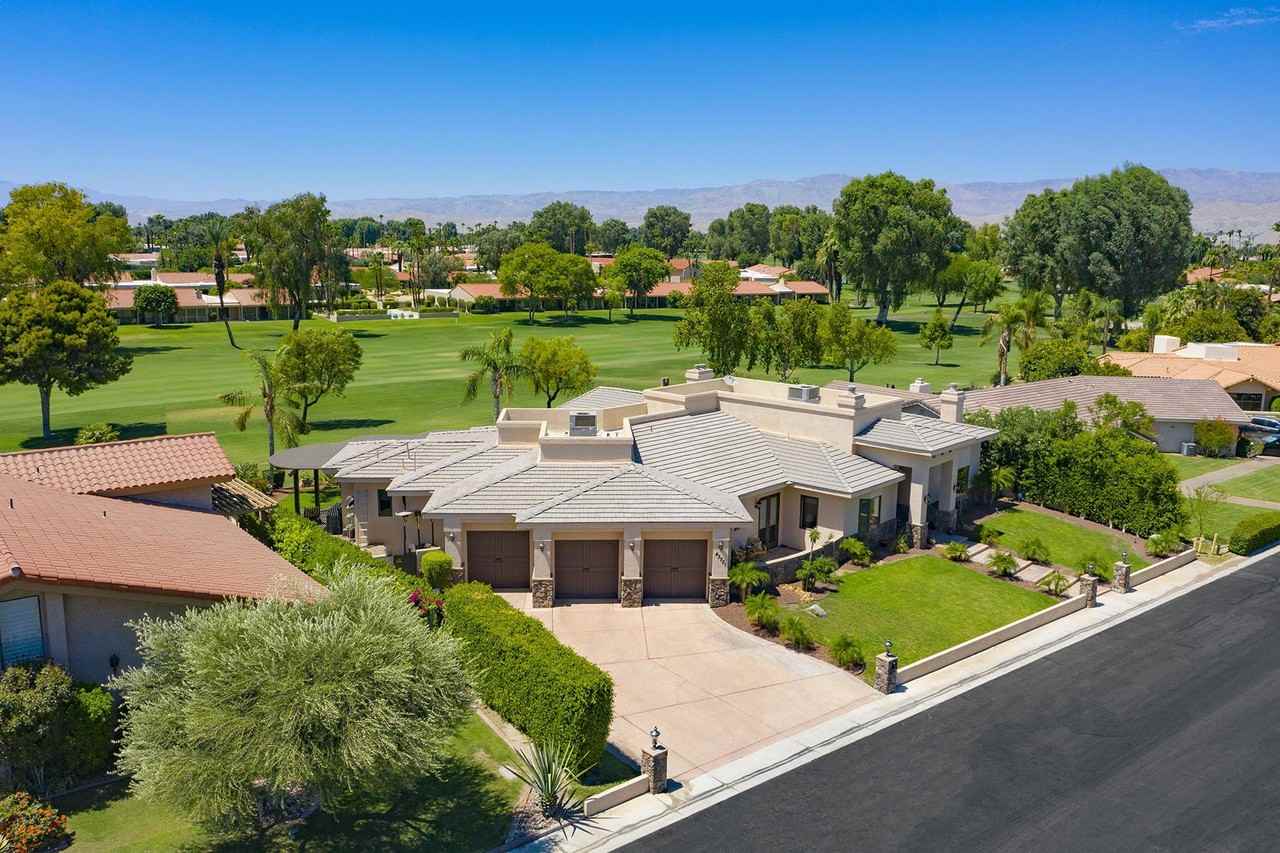 43721 Chapelton Drive - Photo 5 of 48