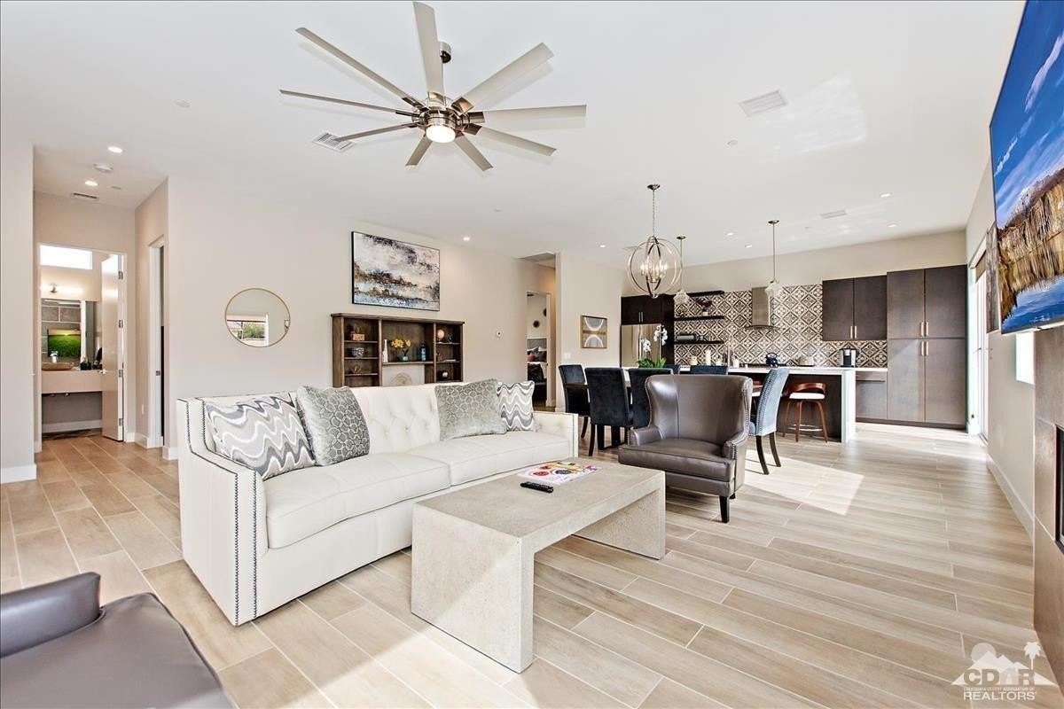 53720 Avenida Madero - Photo 3 of 29