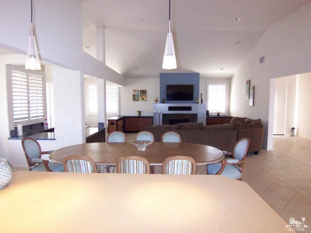 195 Desert Lakes Drive - Photo 6 of 28