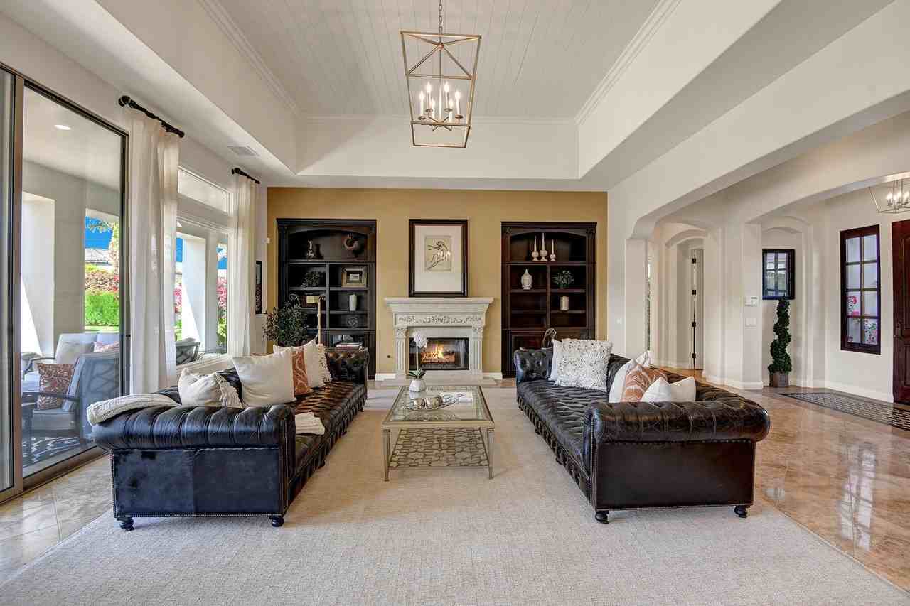 81103 Monarchos Circle - Photo 4 of 34