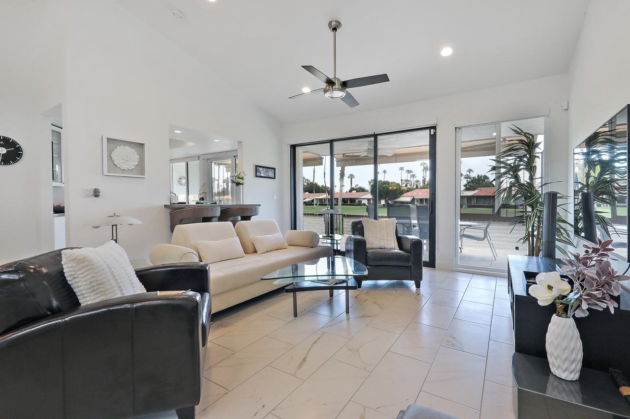 159 Torremolinos Street - Photo 6 of 17