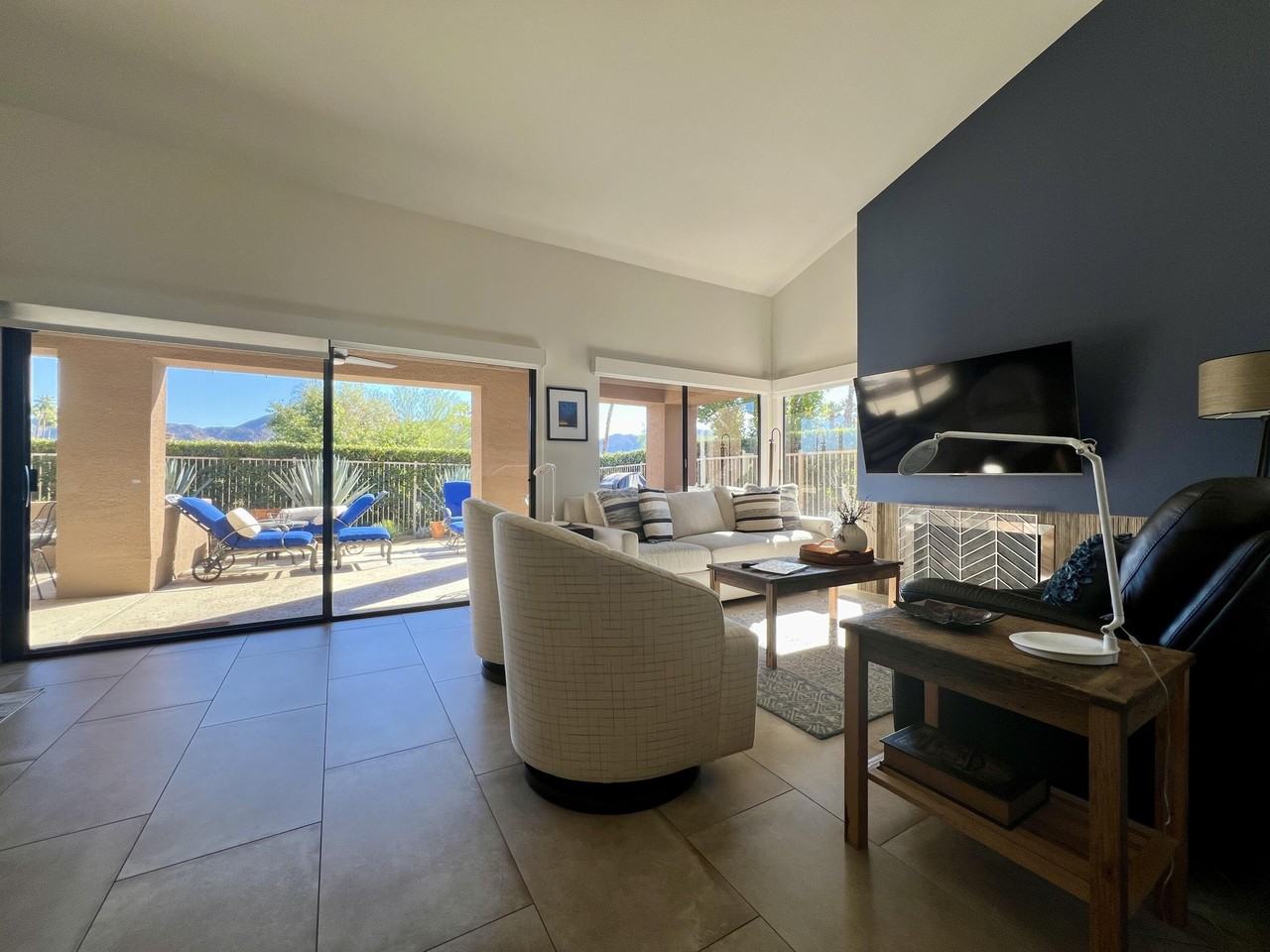 73211 Foxtail Ln - Photo 7 of 50