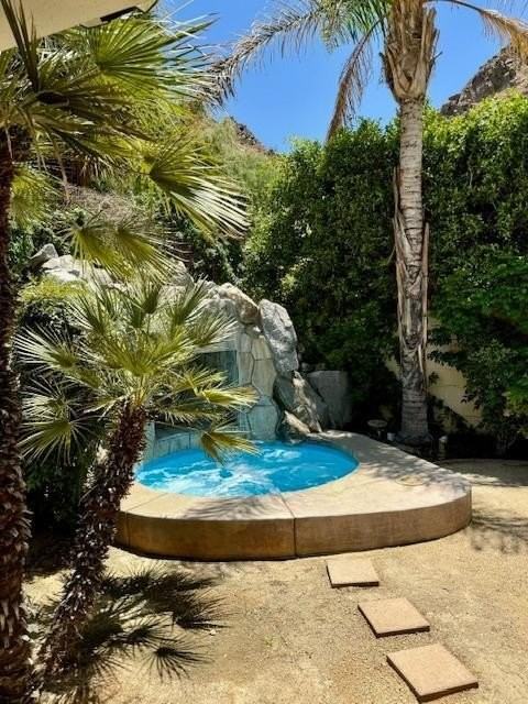 77110 Desi Drive - Photo 6 of 38