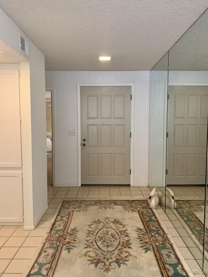 224 Castellana South - Photo 6 of 24