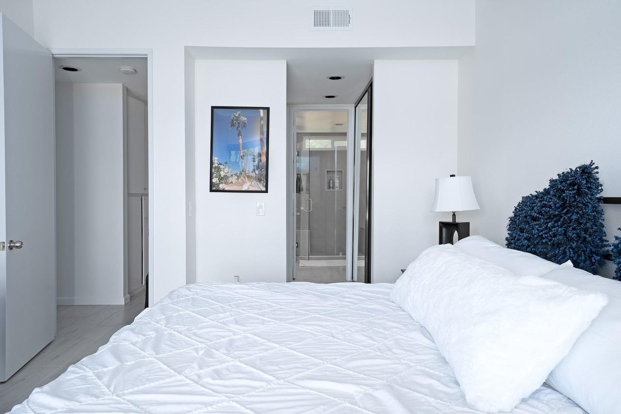 28868 Isleta Court #702 - Photo 3 of 22