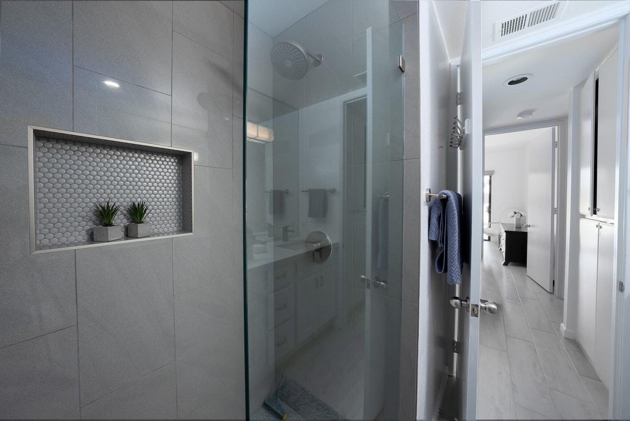 28868 Isleta Court #702 - Photo 5 of 22