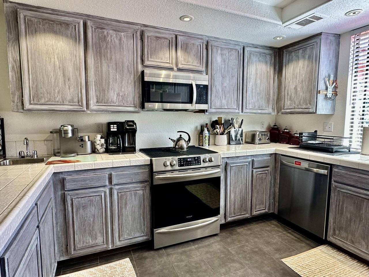 365 San Remo - Photo 7 of 16