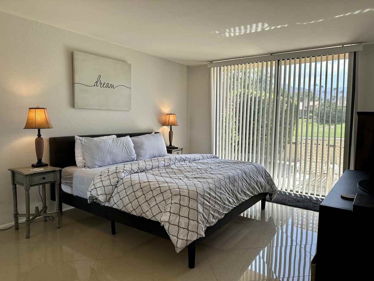 281 Tolosa Circle - Photo 7 of 12