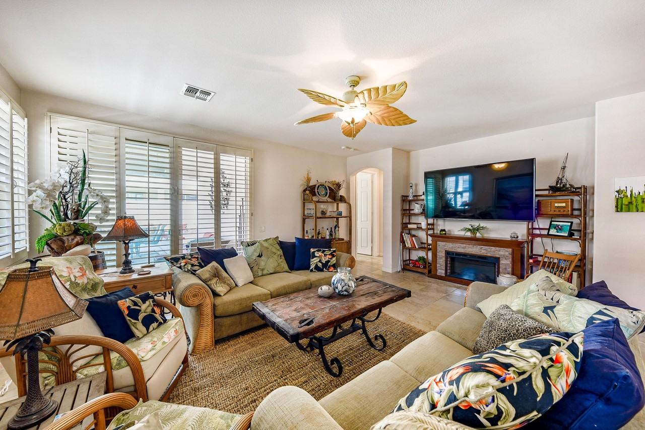 80538 Avenida Camarillo - Photo 6 of 23