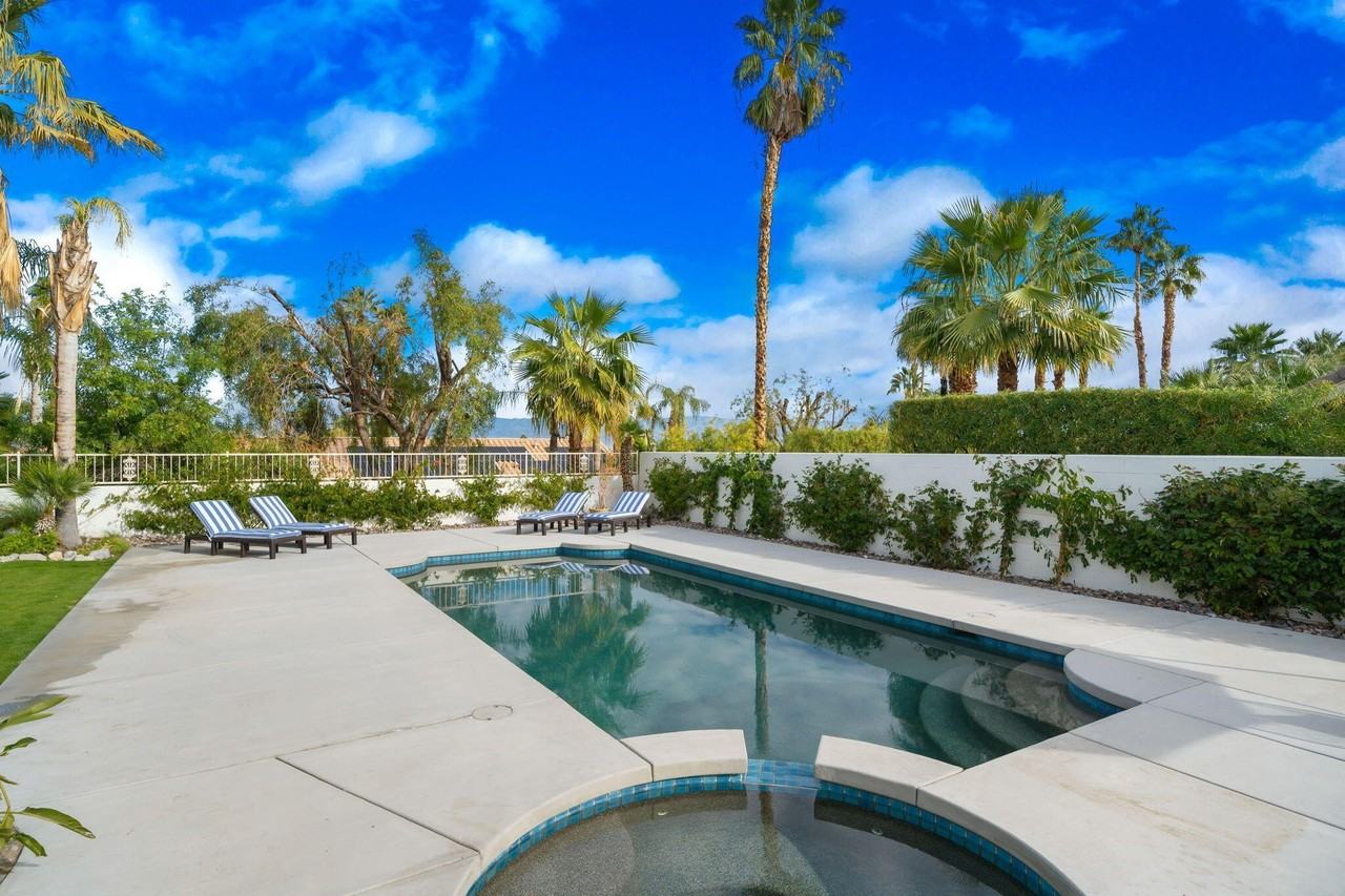 73310 Calliandra Street - Photo 5 of 48