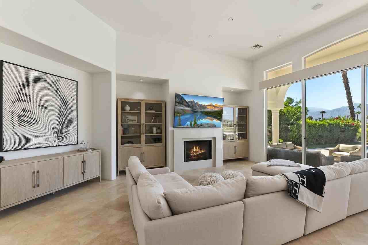 79568 Mission Drive East - Photo 7 of 47