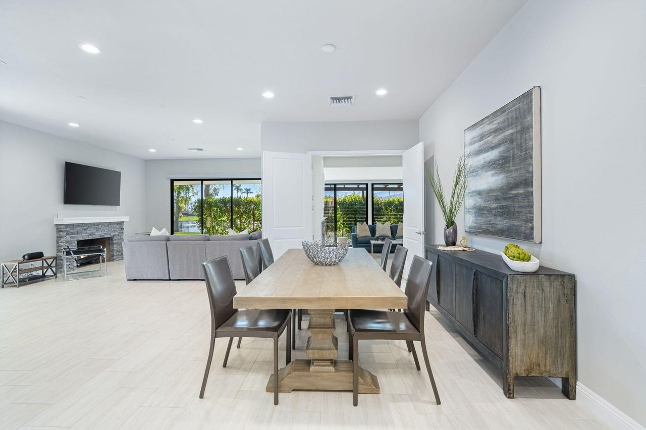 49 Columbia Drive - Photo 5 of 50