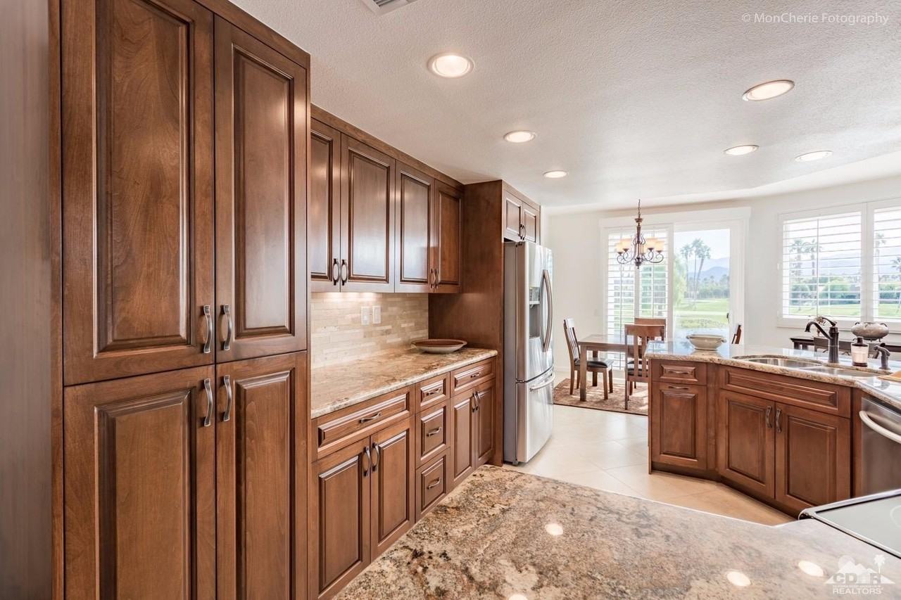 38061 Crocus Lane - Photo 5 of 48