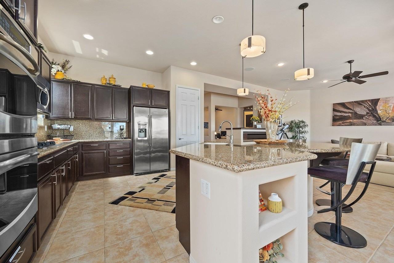 81322 Rustic Canyon Drive - Photo 7 of 43