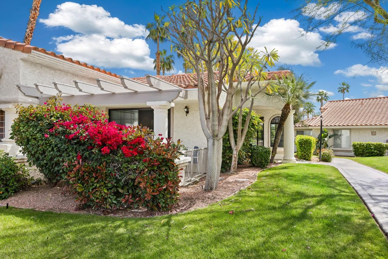 500 S Farrell Dr Unit H49 #H49 - Photo 5 of 29