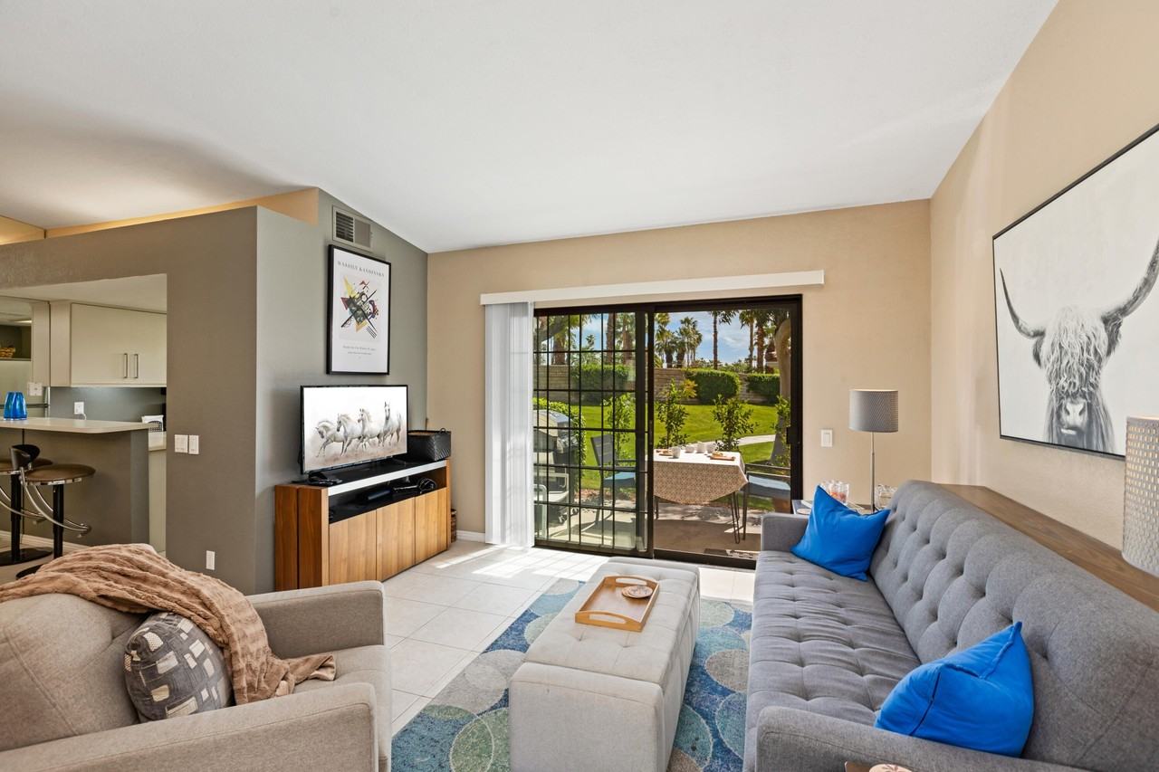 500 S Farrell Dr Unit H49 #H49 - Photo 7 of 29