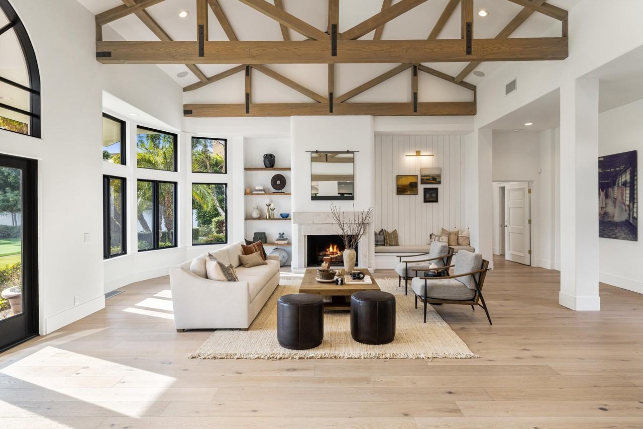 72420 Silver Spur Lane - Photo 2 of 50