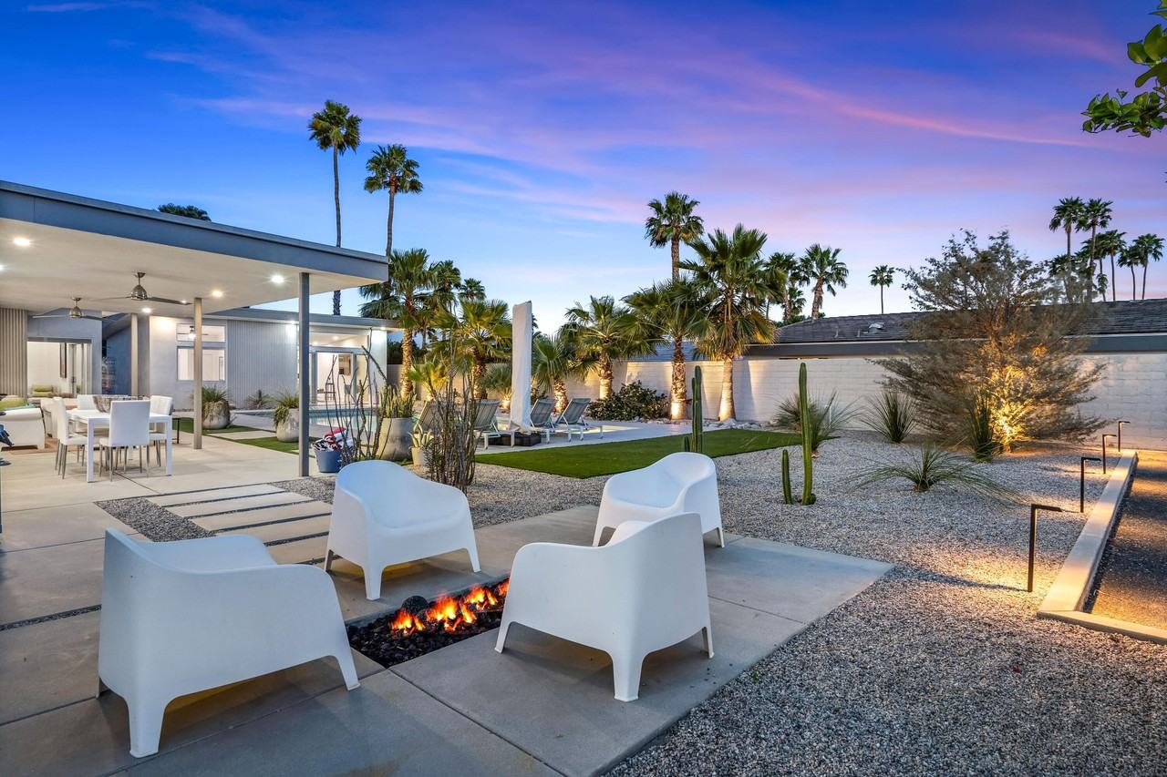 2413 El Alameda - Photo 3 of 50