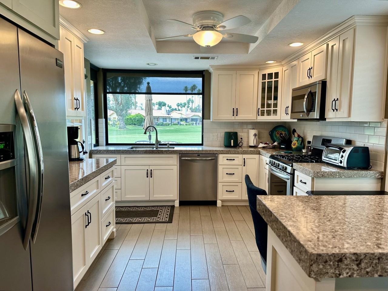 217 Las Lomas - Photo 5 of 15