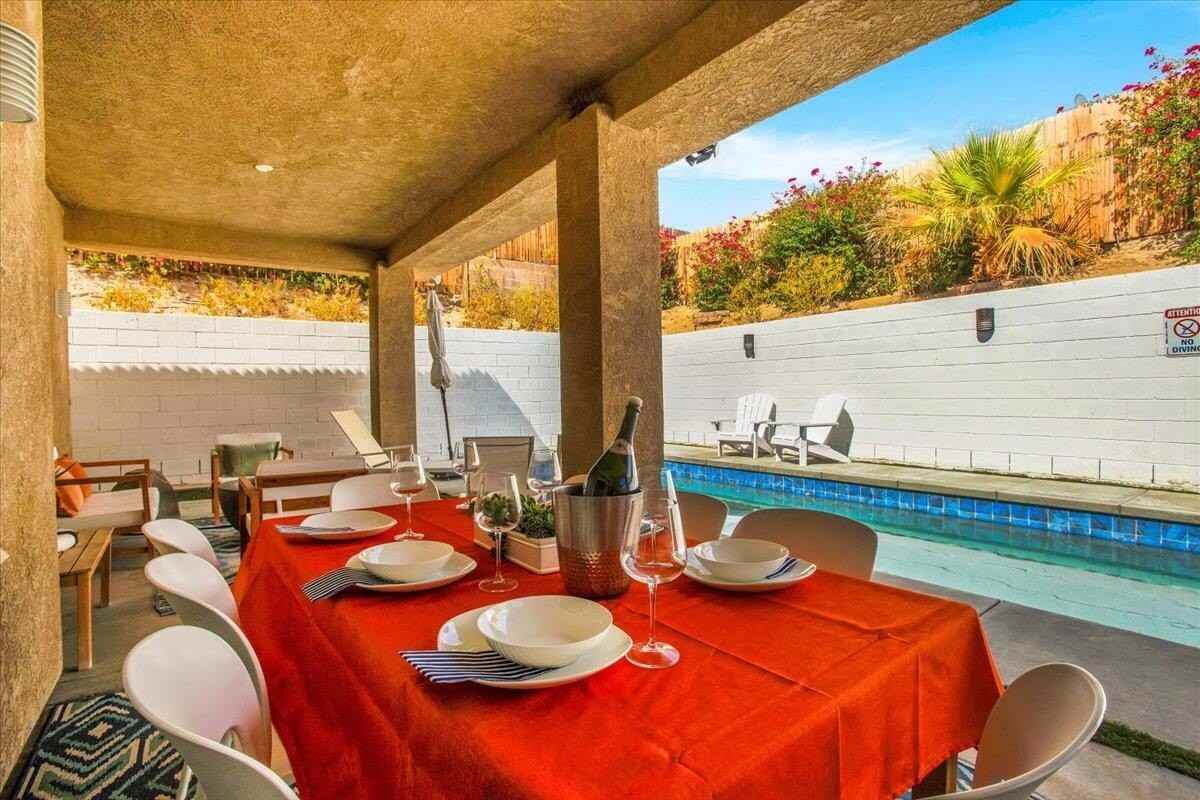 10748 Ocotillo Road - Photo 4 of 50