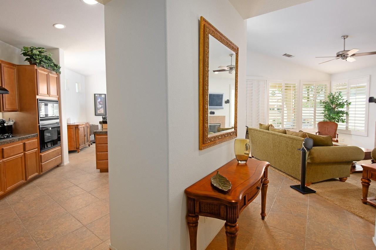 67727 S Natoma Dr - Photo 5 of 25