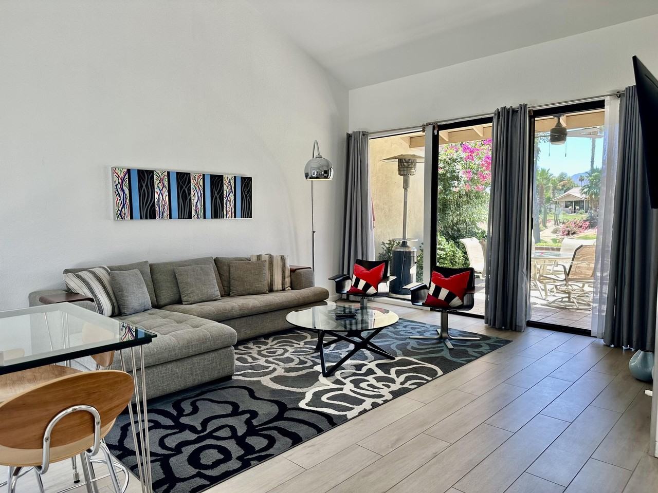 323 San Remo - Photo 5 of 16