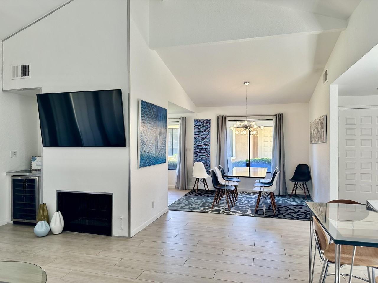 323 San Remo - Photo 6 of 16