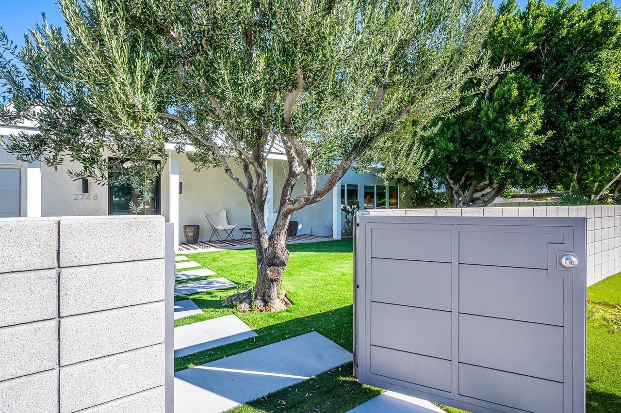 2748 E Via Escuela - Photo 3 of 50