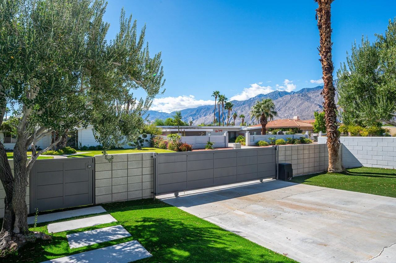 2748 E Via Escuela - Photo 4 of 50