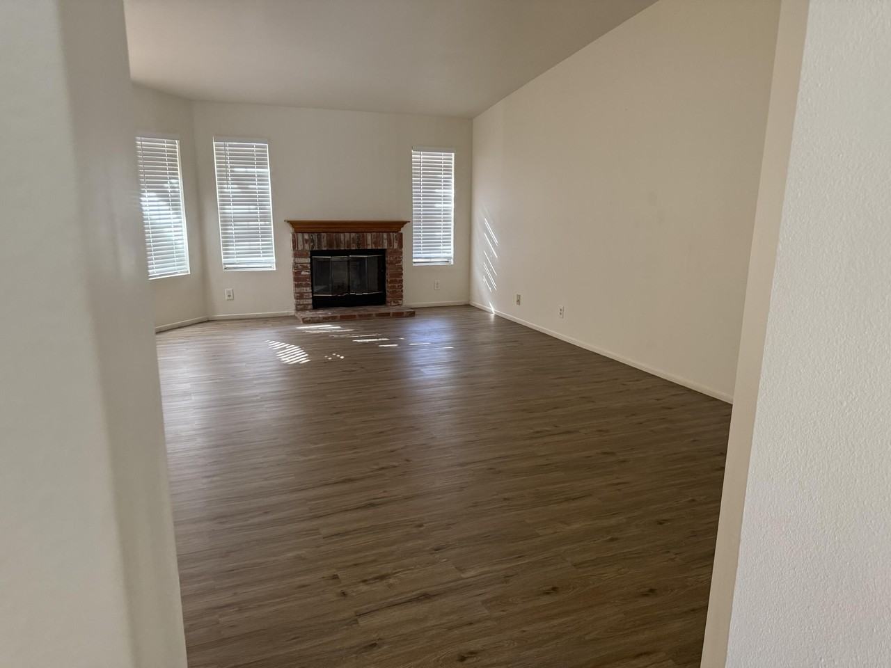 53620 Avenida Velasco - Photo 2 of 18