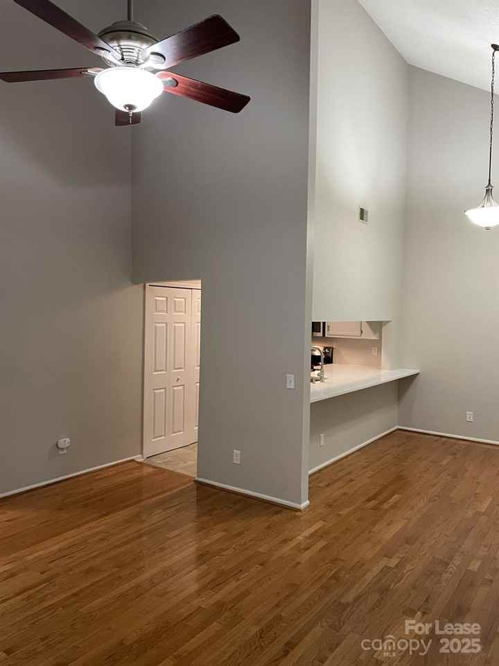 19831 Henderson Road #E - Photo 6 of 23