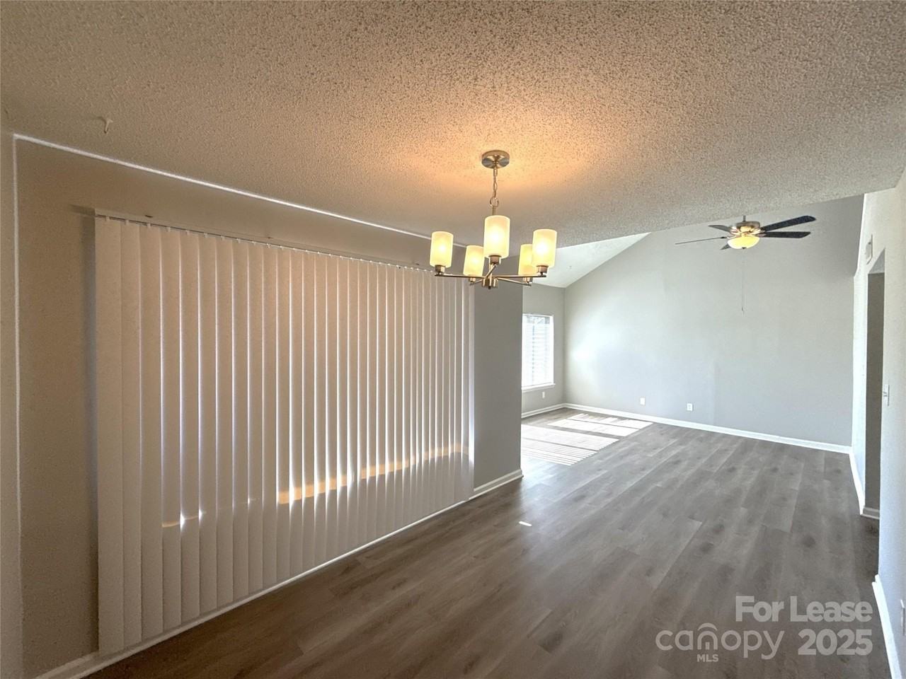 11537 Turn Stone Ct - Photo 7 of 20