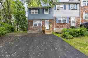 featured image of 98 Mount Hope Dr