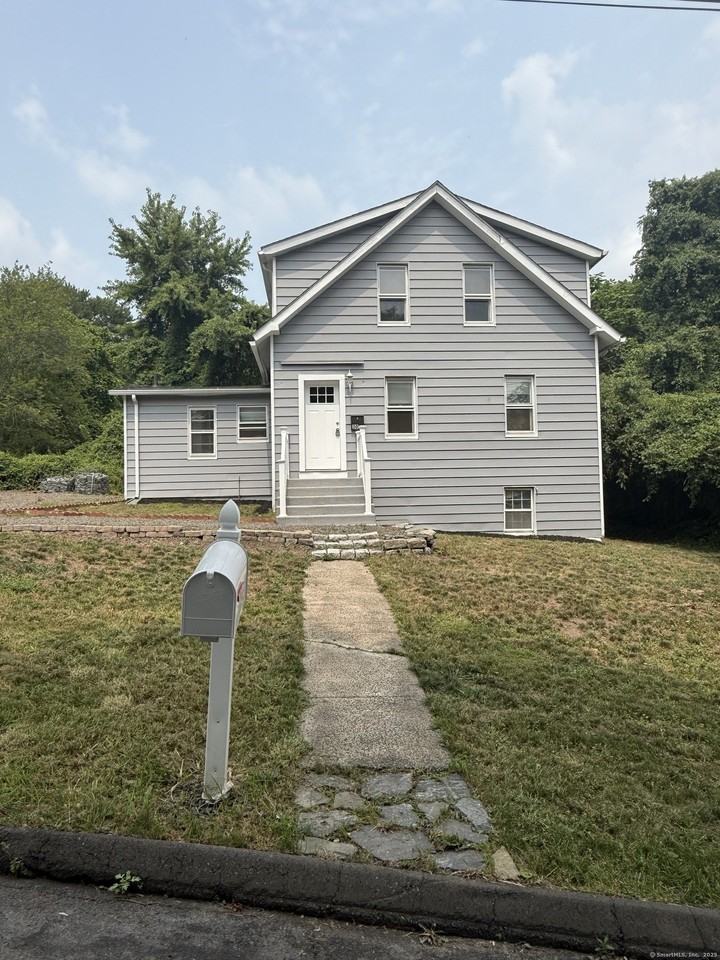 30 Olds Street - Photo 2 of 18