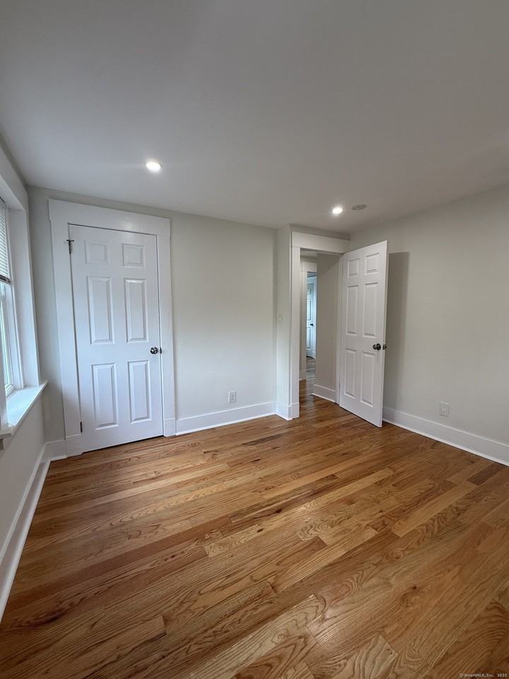 30 Olds Street - Photo 5 of 18