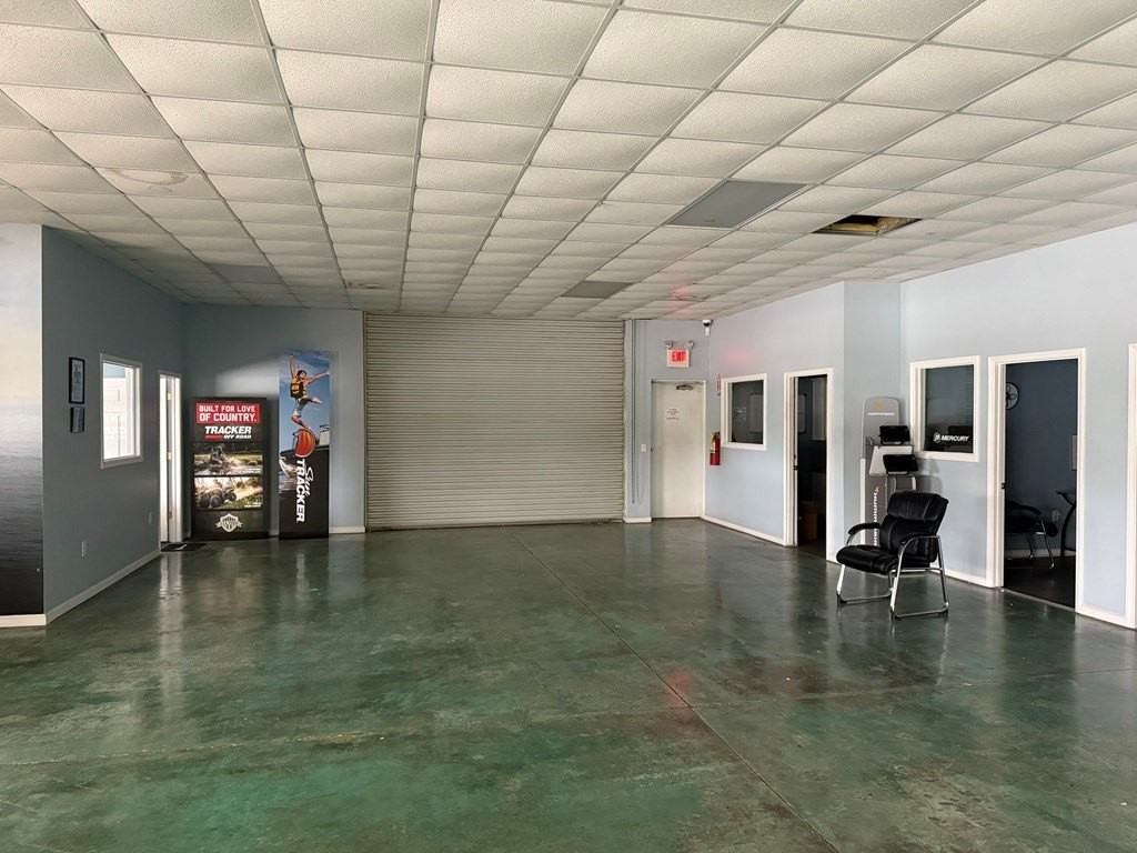 7860 Eddins Rd - Photo 4 of 8