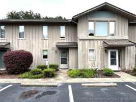 featured image of 940 Linden Rd Unit 19 #19