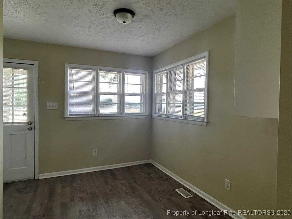 405 Chavis St Unit 8 #8 - Photo 2 of 9