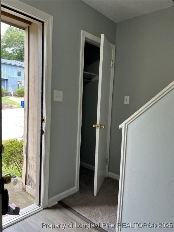 5725 Aftonshire Dr - Photo 3 of 30