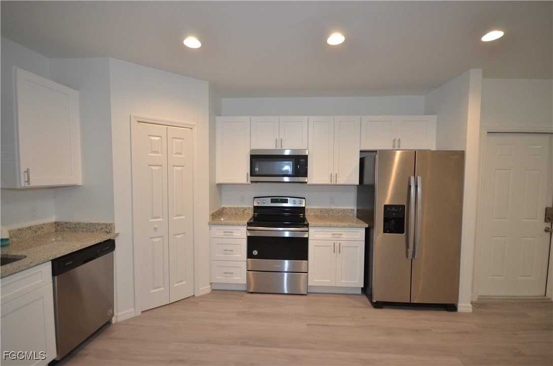 2218 Quality Life Center Way - Photo 5 of 30