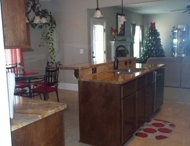 992 Watermark Dr - Photo 5 of 18