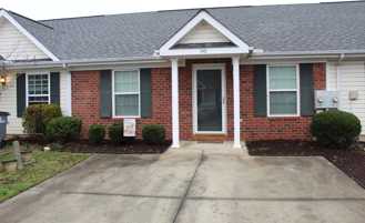 540 Edgecliff Ln - Photo 1 of 1