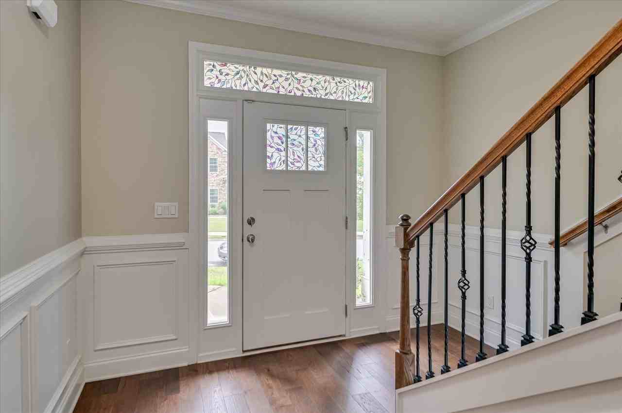 108 Blazing Creek Ct - Photo 4 of 32