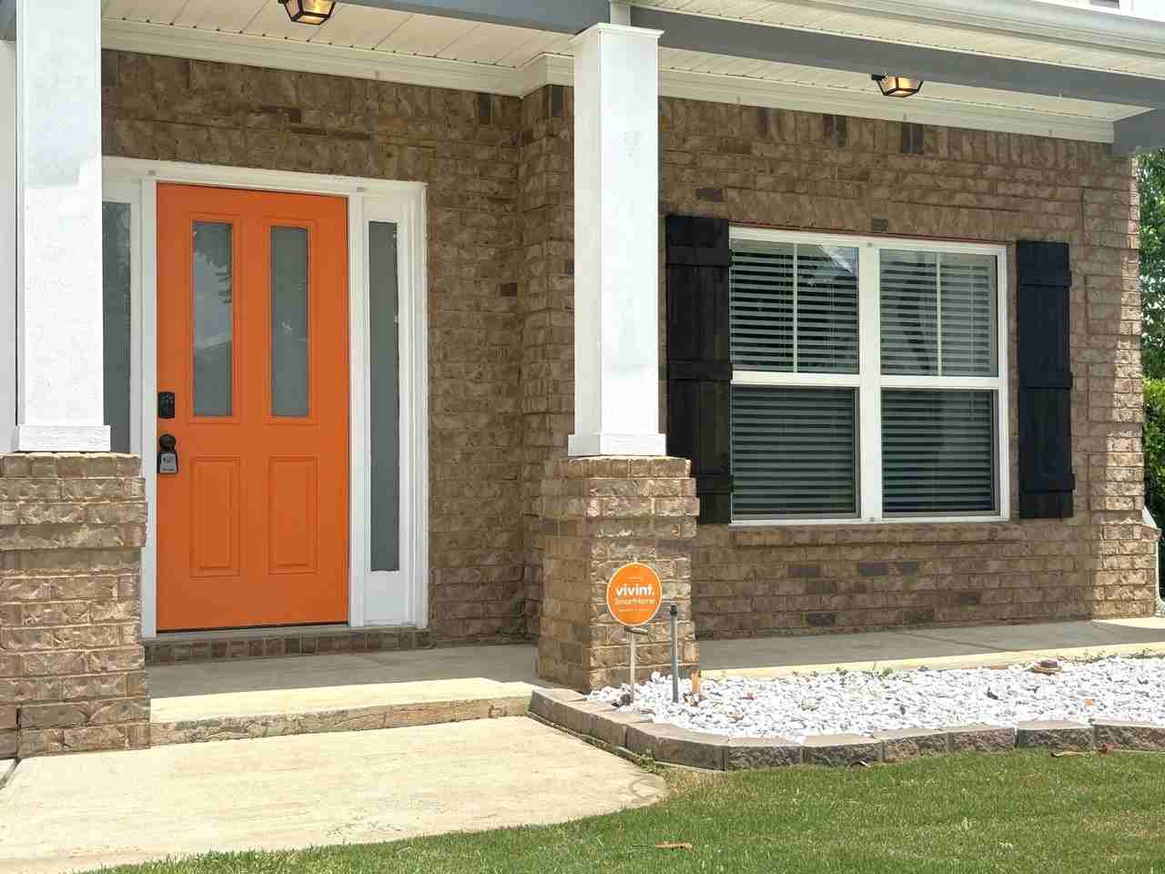 781 Bridgewater Ln - Photo 2 of 31