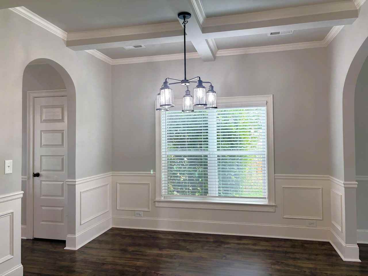 781 Bridgewater Ln - Photo 6 of 31