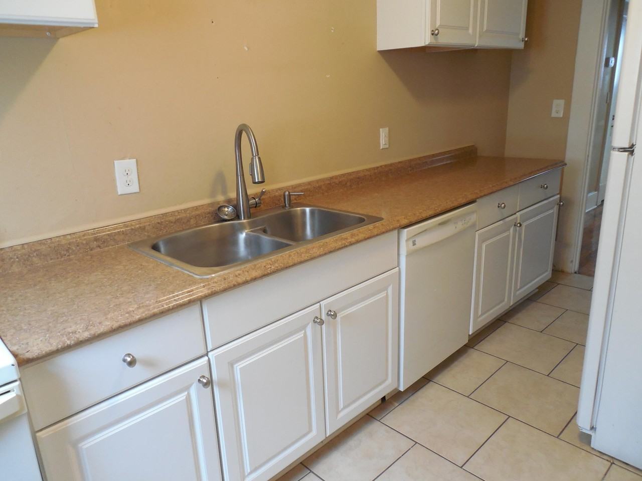 2407 Wrightsboro Rd - Photo 6 of 10