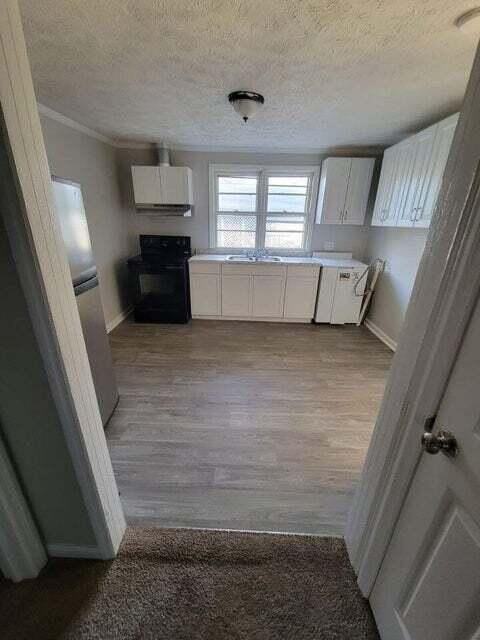 918 13th Ave - Photo 4 of 5