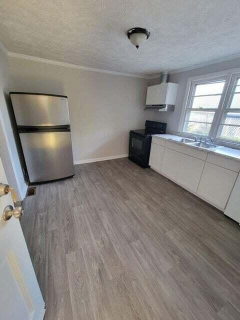 918 13th Ave - Photo 5 of 5